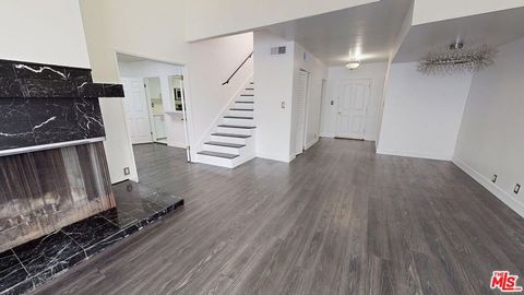 Photo of 14335 Huston Street #113, Sherman Oaks, CA 91423 (MLS # 25629481)