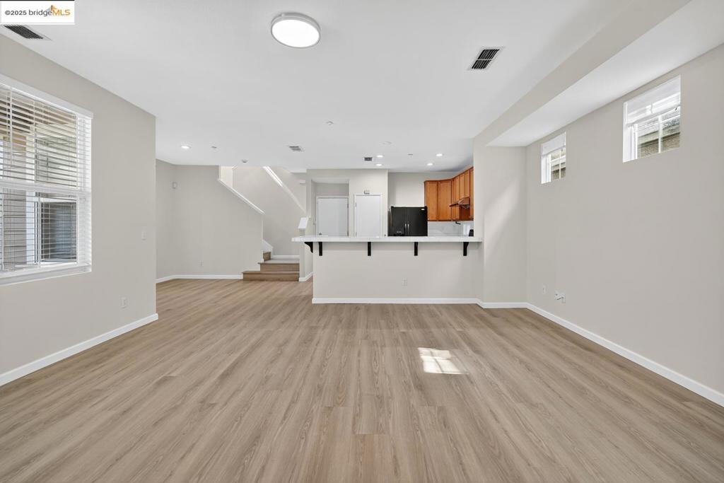 BRENTWOOD - Residential