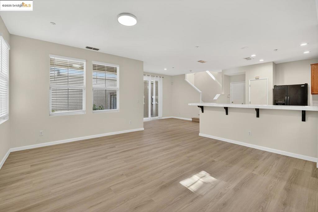 BRENTWOOD - Residential