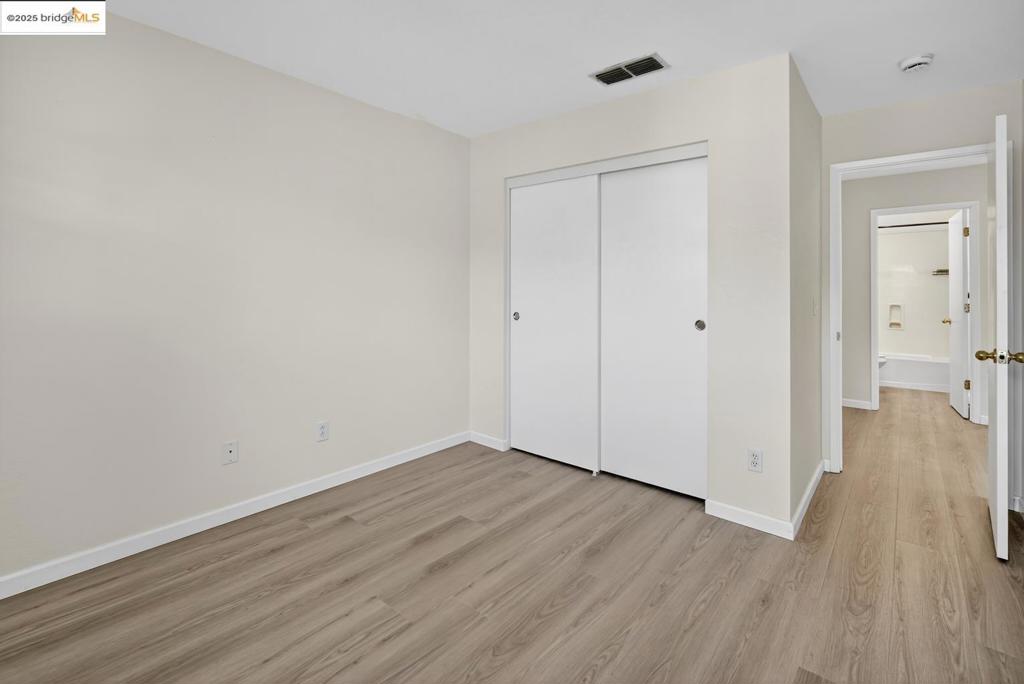 BRENTWOOD - Residential