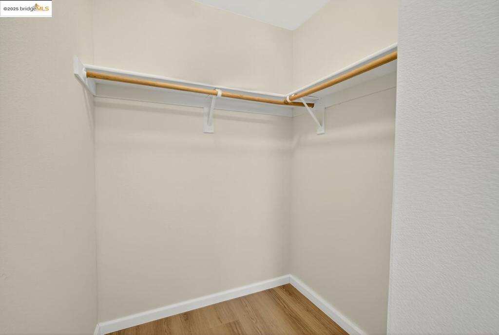 BRENTWOOD - Residential