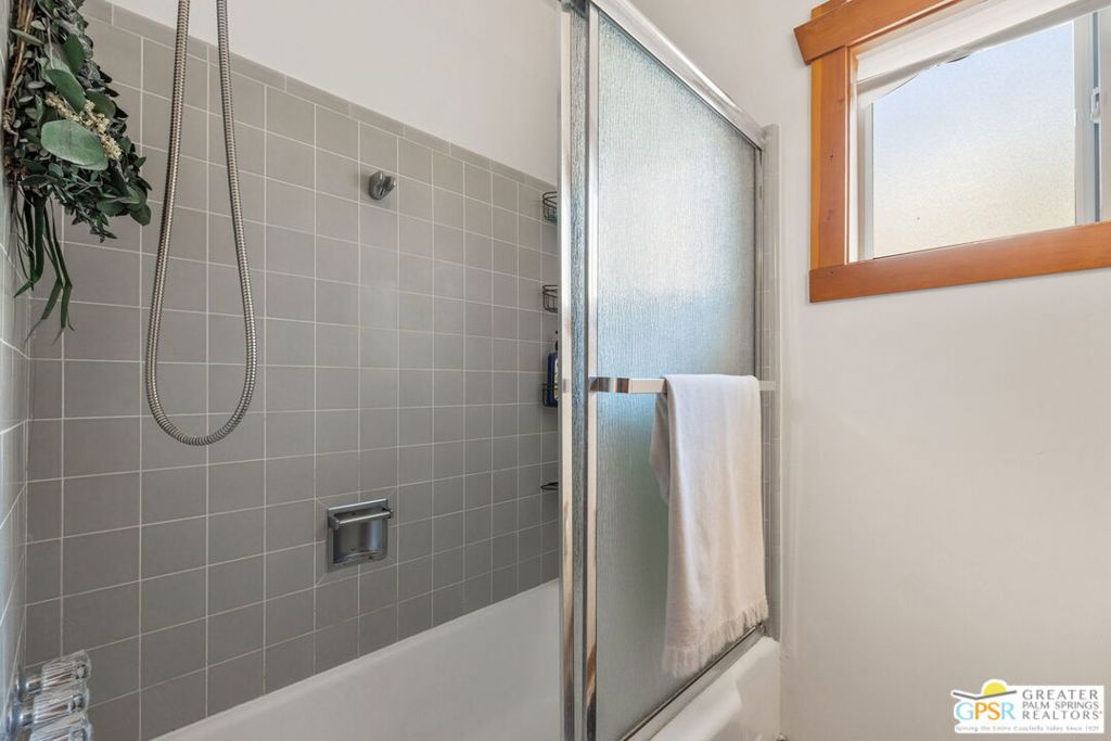 Warm Sands - Residential Income