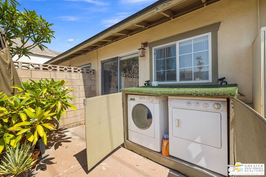 Warm Sands - Residential Income