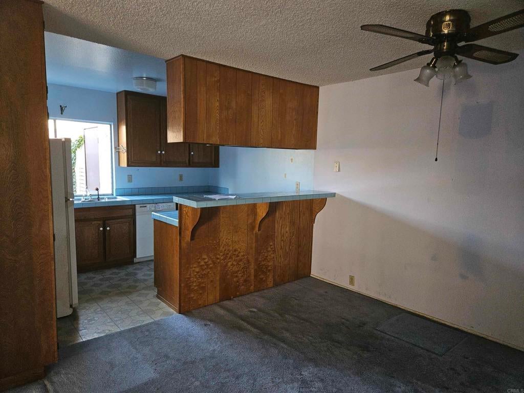 215 Otay Valley Rd B