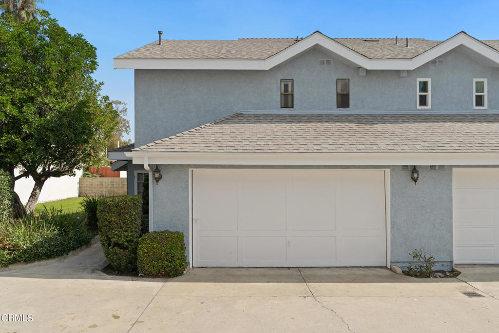 823 Earlham Street 4