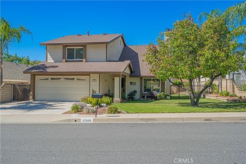 Photo of 27939 Caraway Lane, Saugus, CA 91350 (MLS # SR26084665)