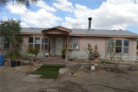 12263 Mountain Road Pinon Hills CA 92372