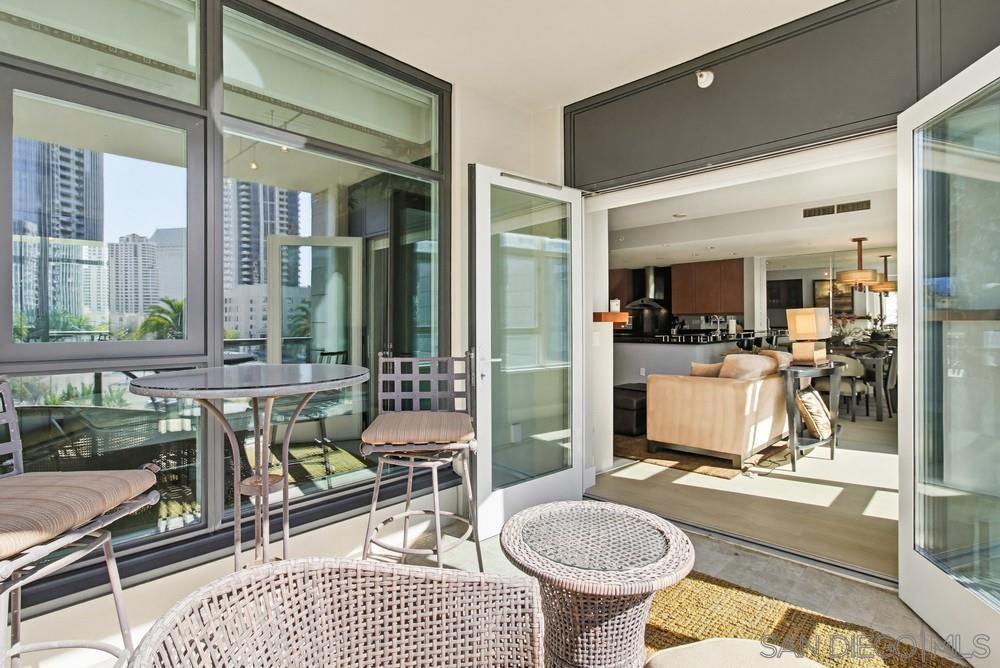 1199 Pacific Hwy 405