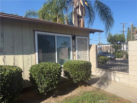 Photo of 1602 N King A4 ST, Santa Ana, CA 92706 (MLS # IV26200385)