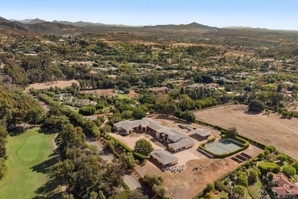 Rancho Santa Fe - Residential