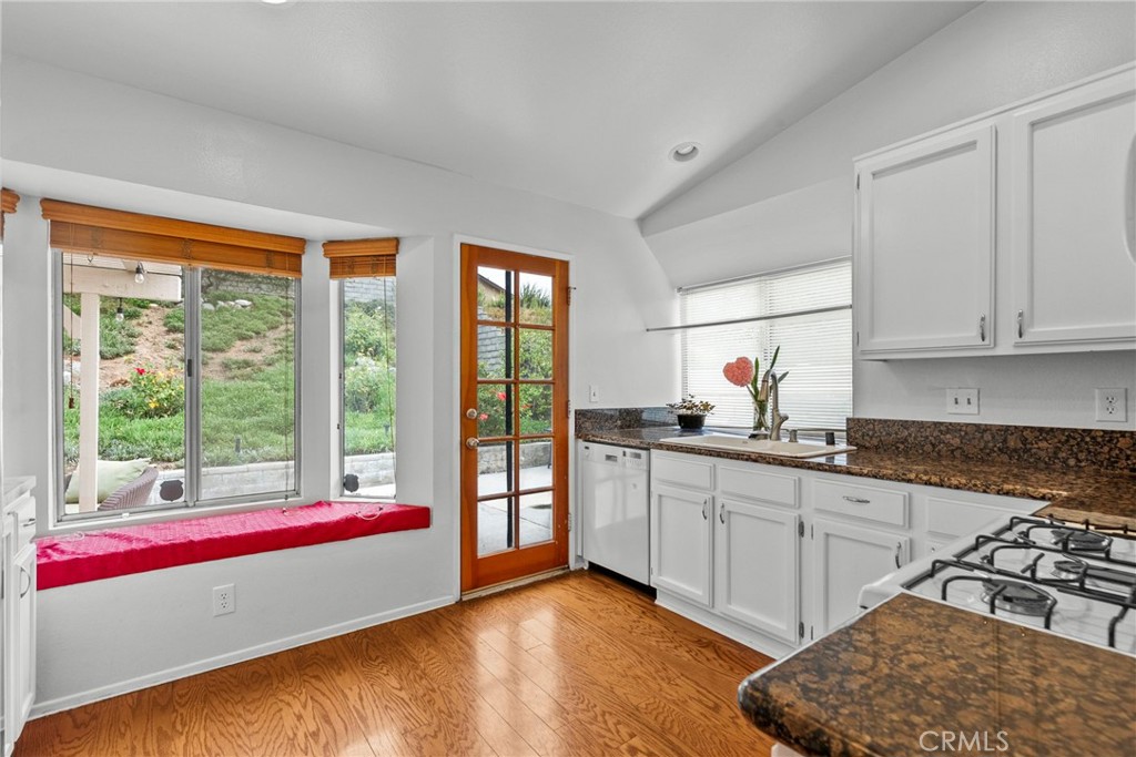 Mtn. View Courtyards (MTCO) - Residential