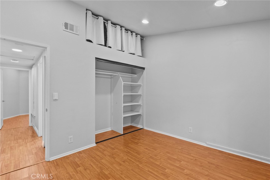 Mtn. View Courtyards (MTCO) - Residential
