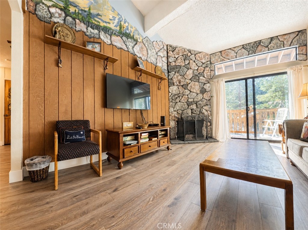 3253 Meridian