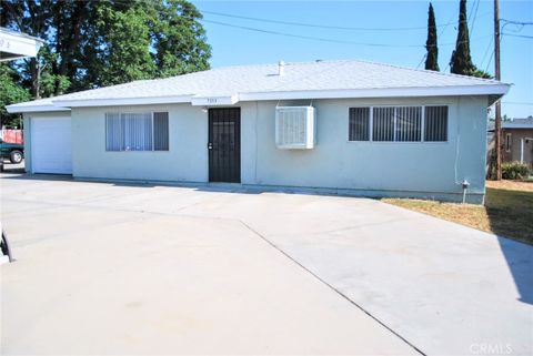 Photo of 7357 Valaria Dr, Highland, CA 92346 (MLS # TR26036398)