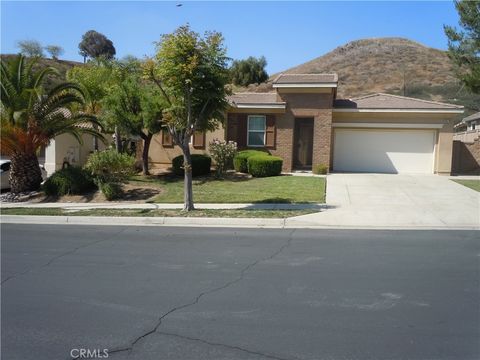 Photo of 35570 Desert Rose WAY, Lake Elsinore, CA 92532 (MLS # SW26117065)