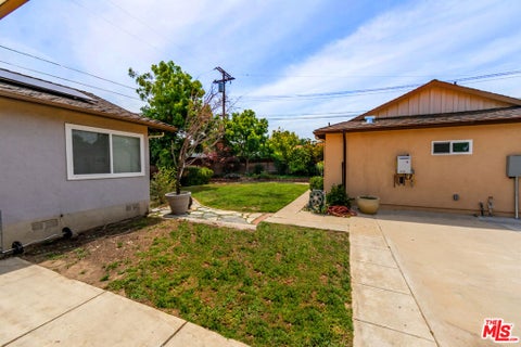 Tiny photo for 23032 Mobile Street, West Hills, CA 91307 (MLS # 26829643)