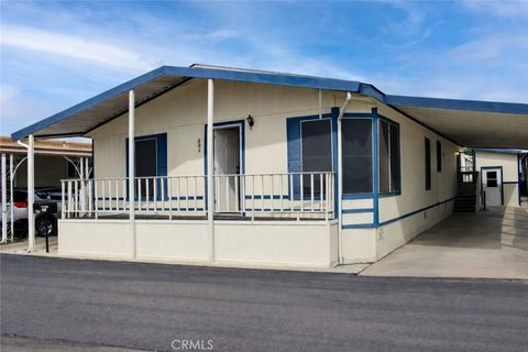 Photo of 804 Eucalyptus Ln, Fountain Valley, CA 92708 (MLS # OC26077059)