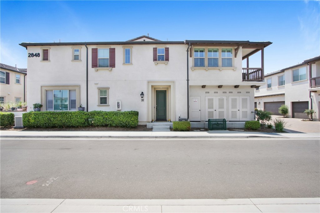 Welcome to this charming one-bedroom condominium located in the desirable Ontario Ranch district of Ontario, California. Built in 2020, this modern property spans 976 square feet, providing a comfortable living space that feels just like home. Ideal for single individuals or couples, this pet-friendly unit is perfect for those who enjoy a vibrant community atmosphere.
Key property features include a well-designed layout, a community pool for relaxation, multi community pools, splash pad, recreation center, 2 dog parks for your little and big dogs, and community parks. The home also boasts custom shutters, a kitchen island, and ample storage options, stackable washer and dryer for added convenience and includes storage racks in the garage and closets.
Utilities and amenities are tailored to your needs: while rent does not cover cable, internet, or other utilities, yard maintenance is included. Enjoy the ease of dedicated parking and central heating/cooling for year-round comfort, energy efficient with solar, wired for EV charging. Don't miss this opportunity schedule your viewing today!