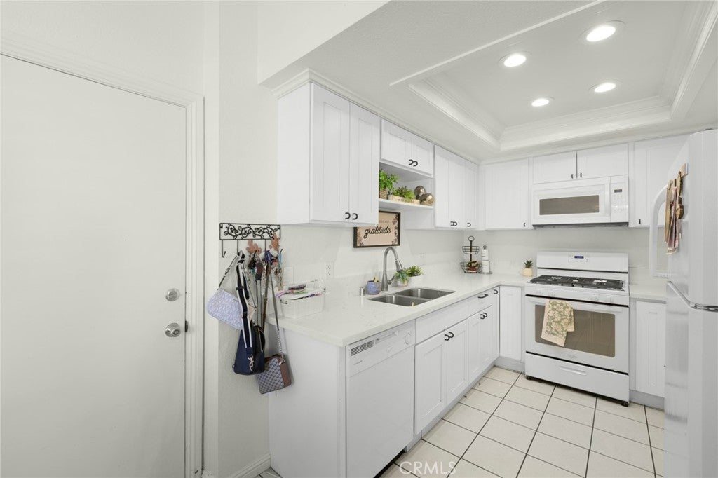 638 Parkview