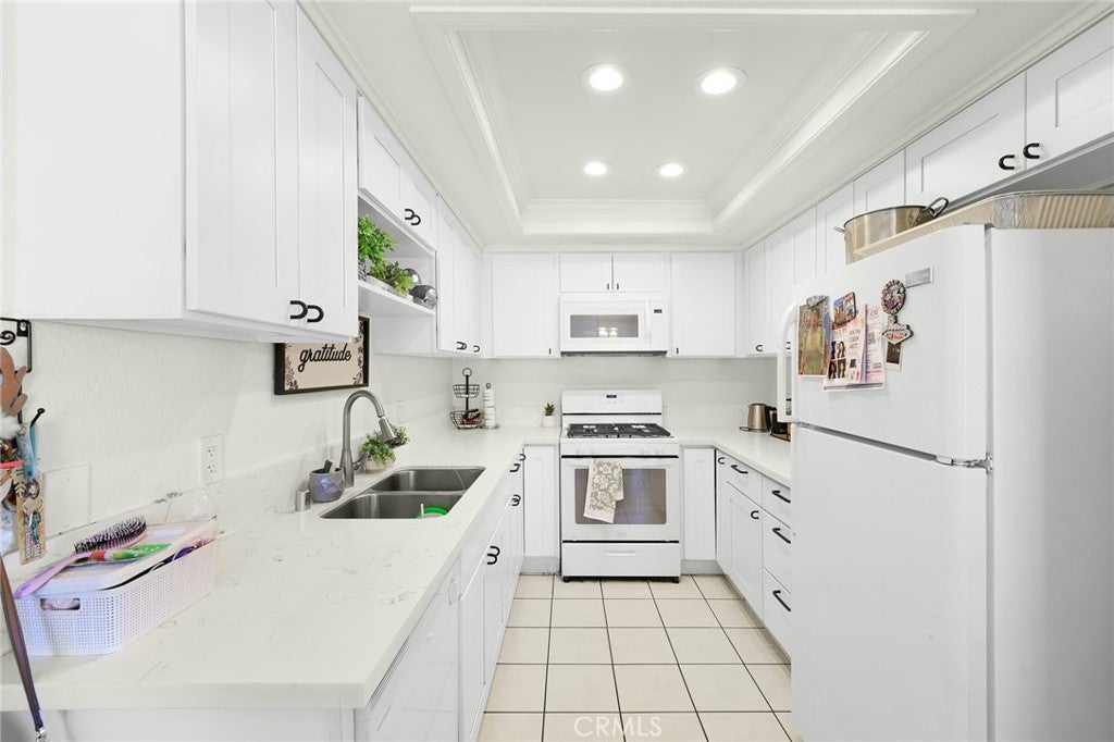 638 Parkview