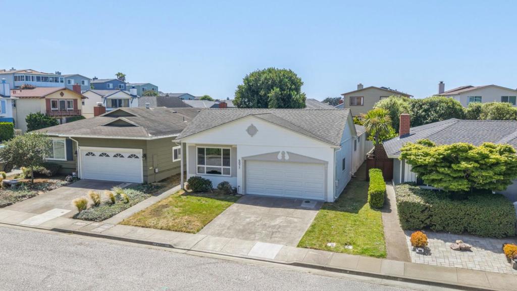 5077 Palmetto Avenue