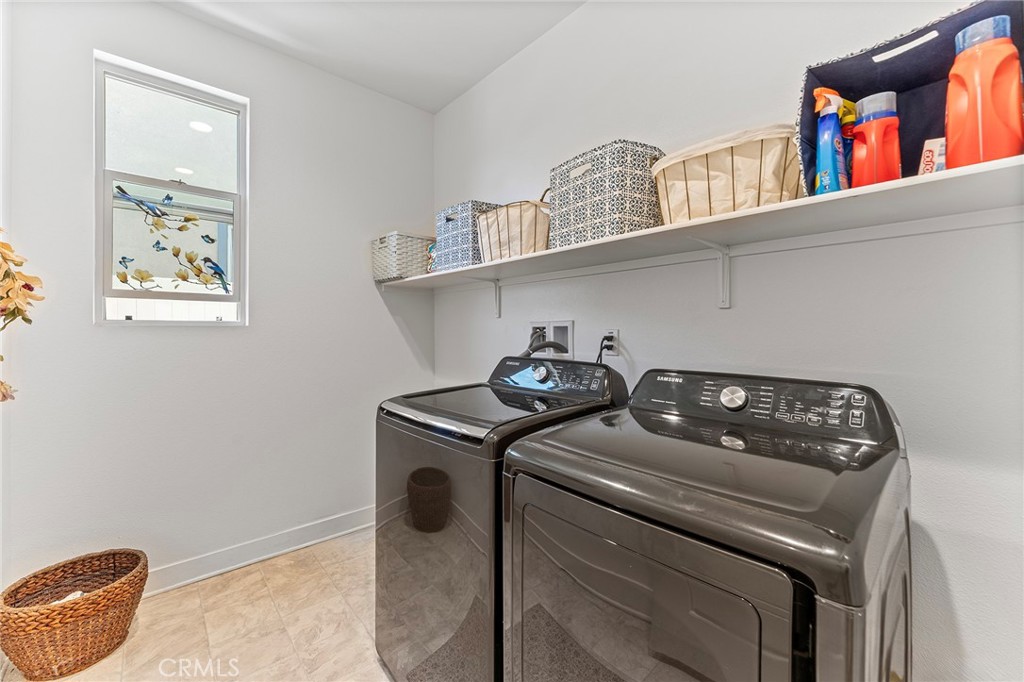 Altis Community - Residential