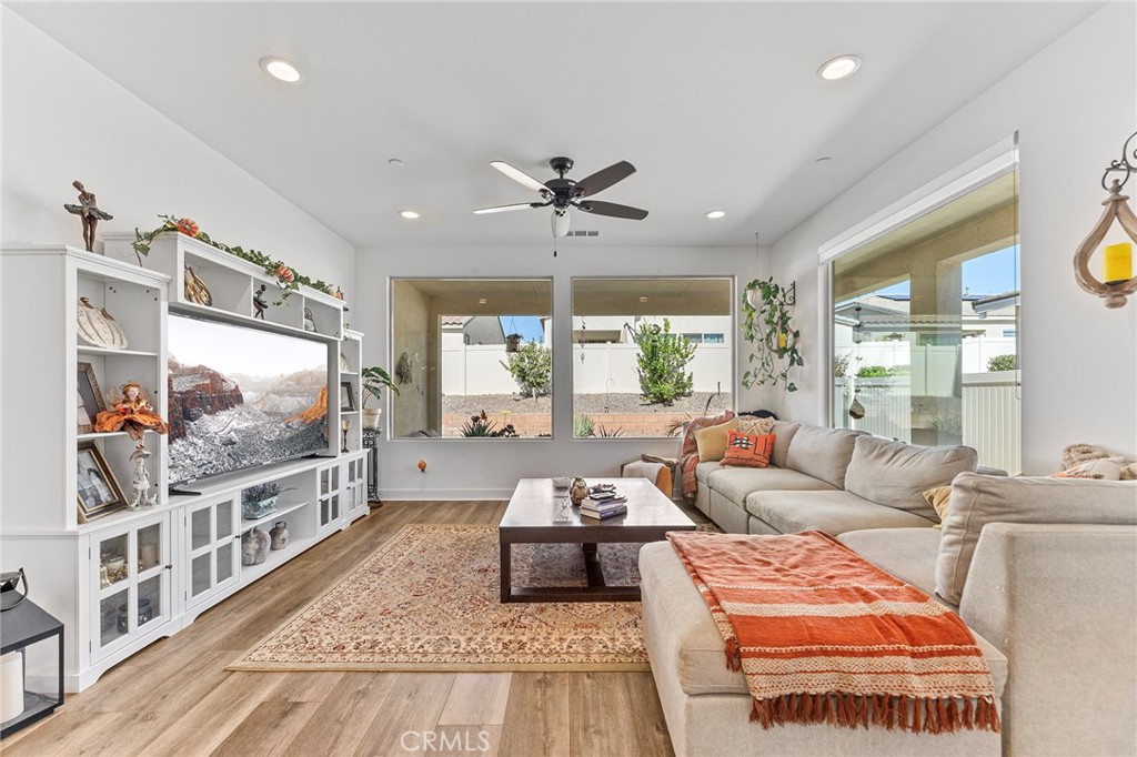 Altis Community - Residential