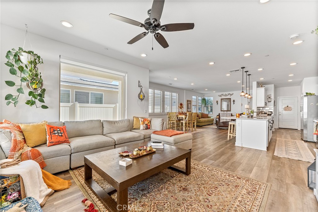 Altis Community - Residential