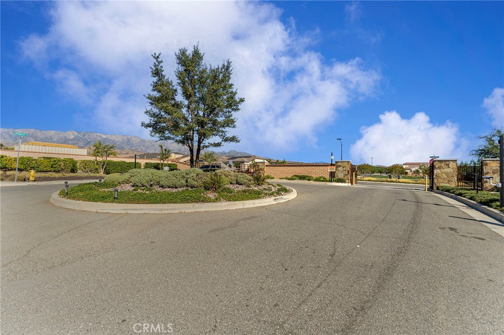 Altis Community - Residential