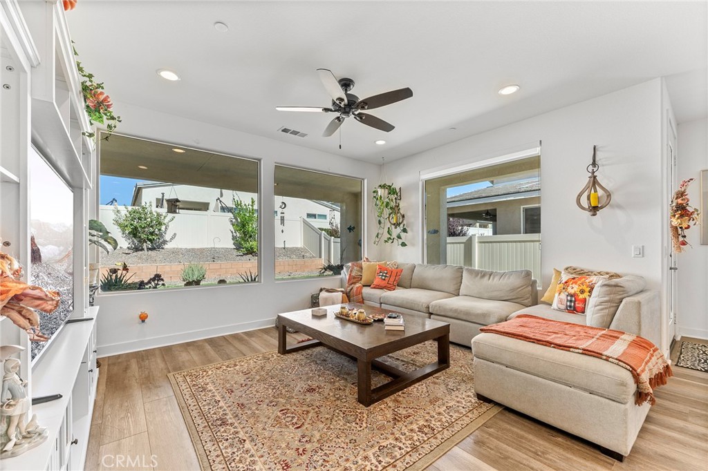 Altis Community - Residential