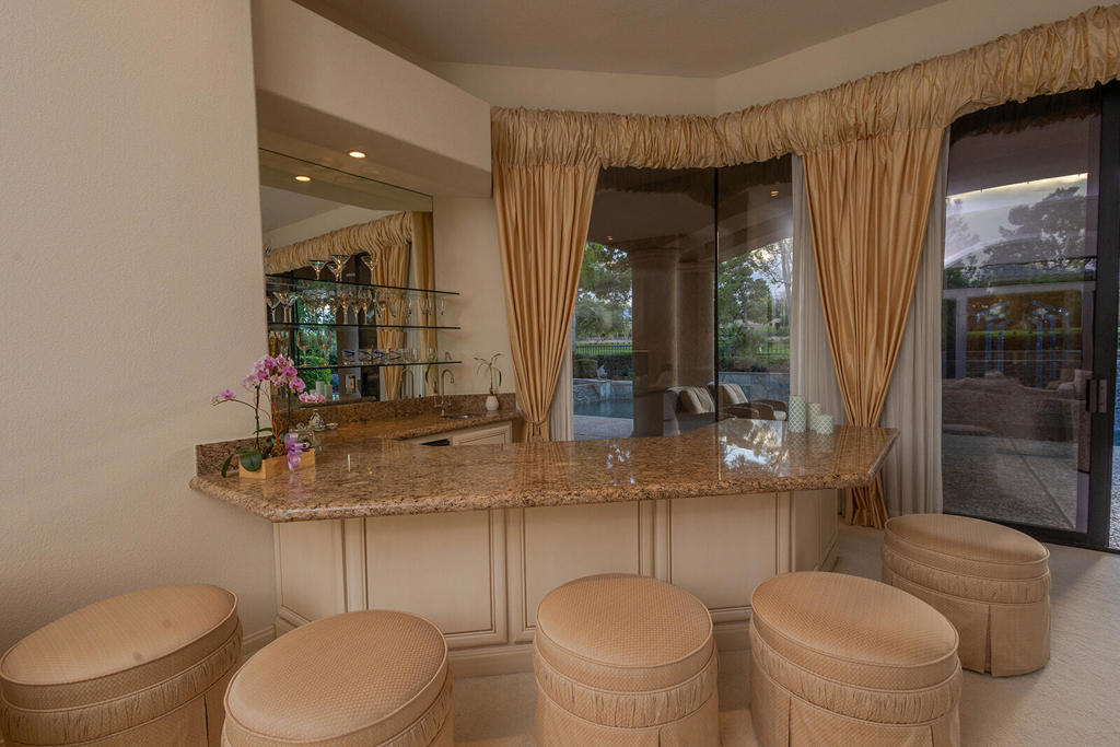 Avondale Country Clu - Residential