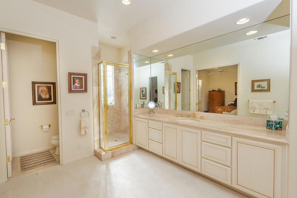 Avondale Country Clu - Residential