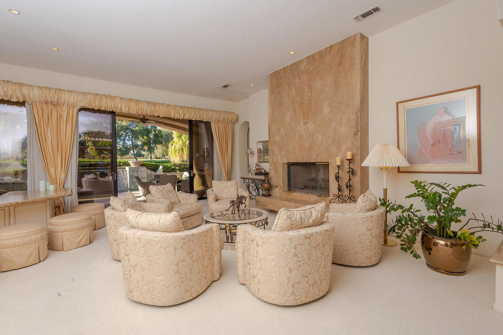 Avondale Country Clu - Residential