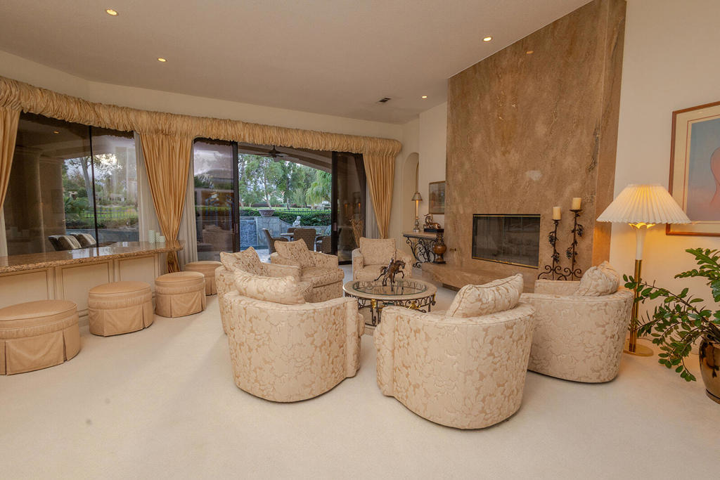 Avondale Country Clu - Residential