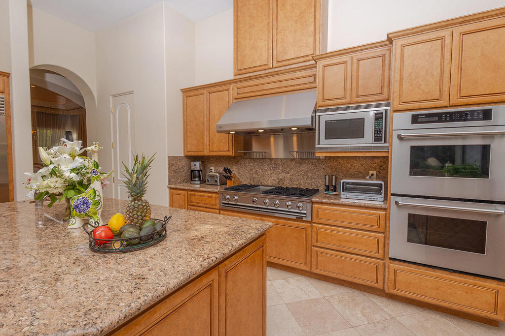 Avondale Country Clu - Residential