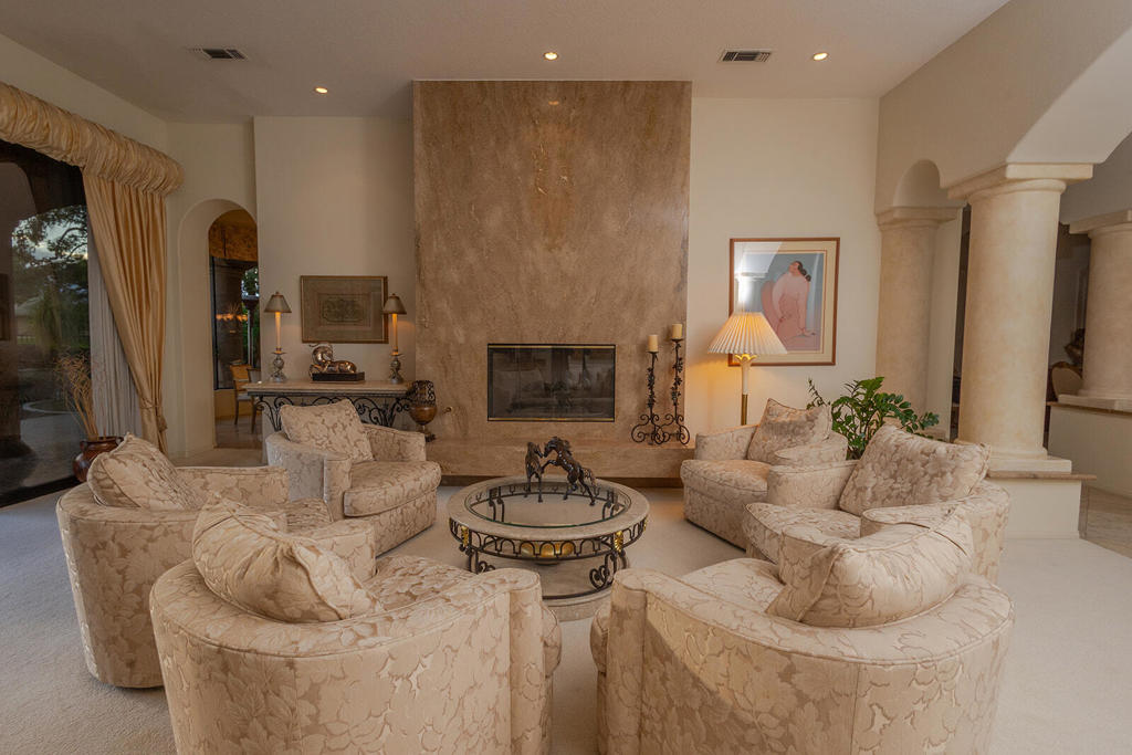 Avondale Country Clu - Residential