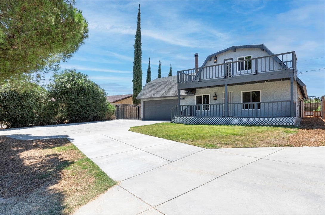 4718 Quartz Hill