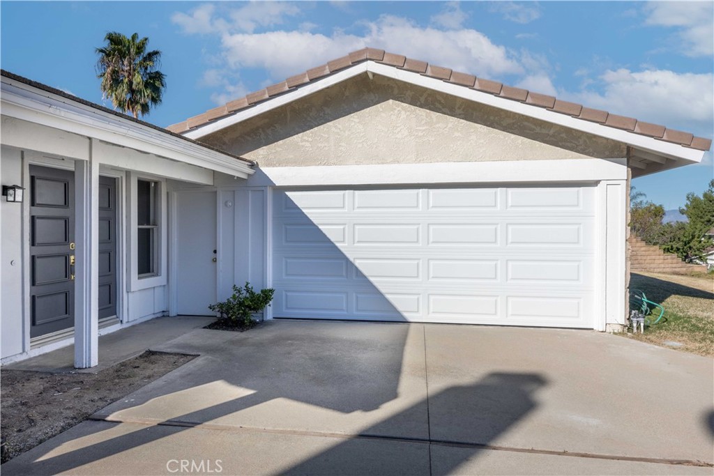 845 Great Bend Drive