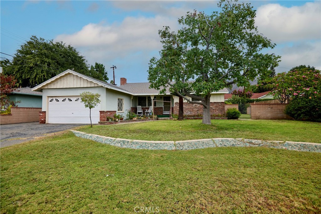 Properties 2 2445 Bashor Street