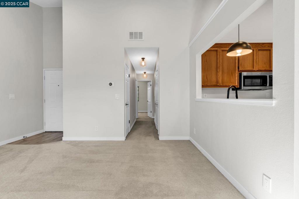 CANYON WOODS - Residential