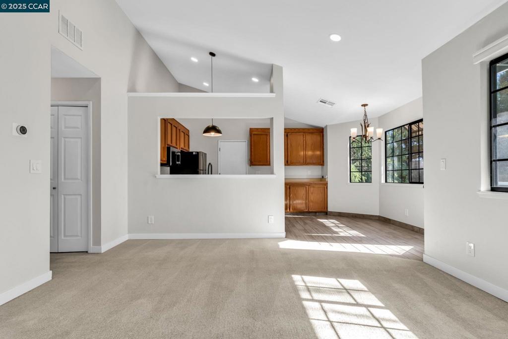 CANYON WOODS - Residential