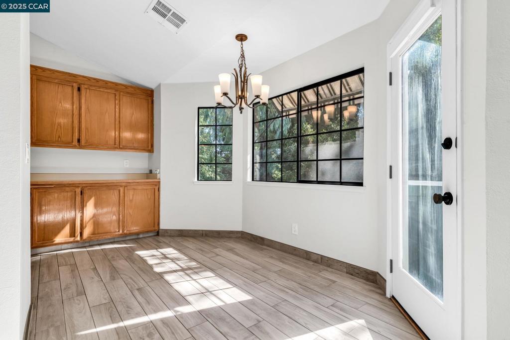 CANYON WOODS - Residential