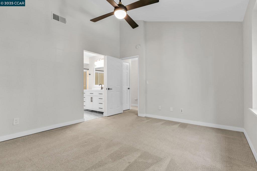 CANYON WOODS - Residential