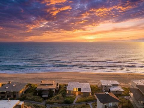 Photo of 95 Cormorant Way, Watsonville, CA 95076 (MLS # ML82043519)