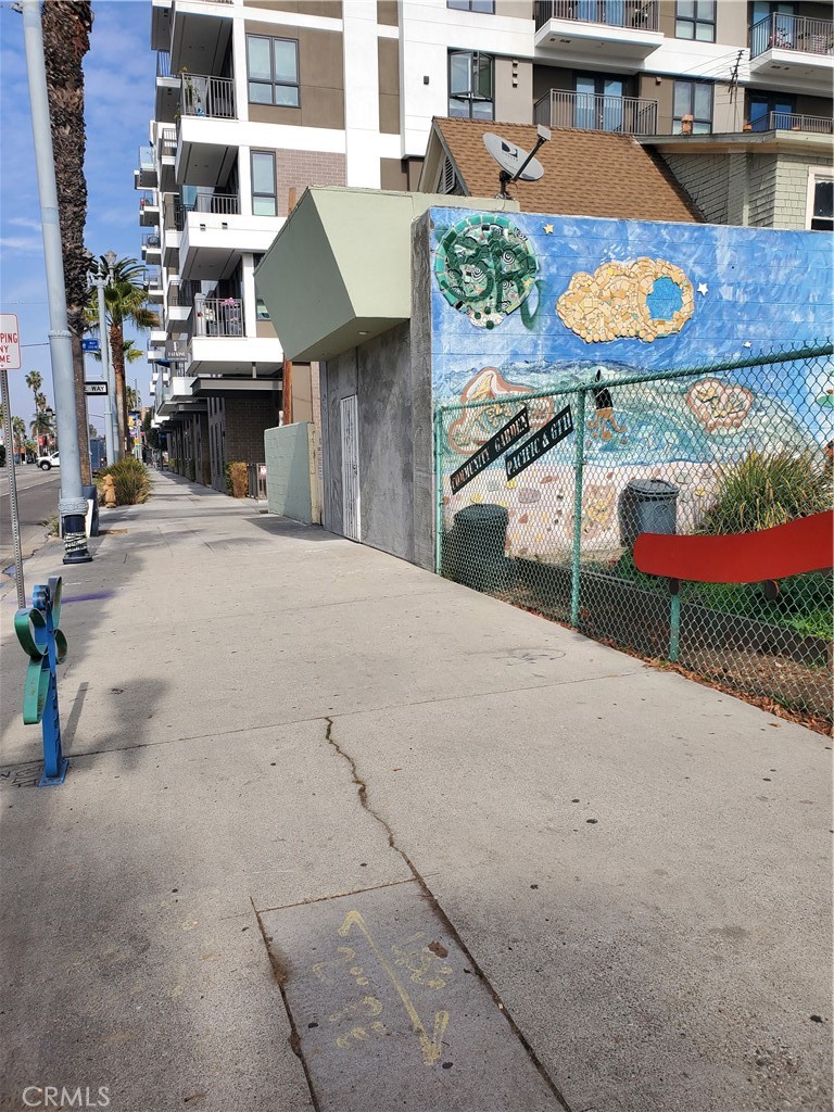 620 Pacific Avenue 3