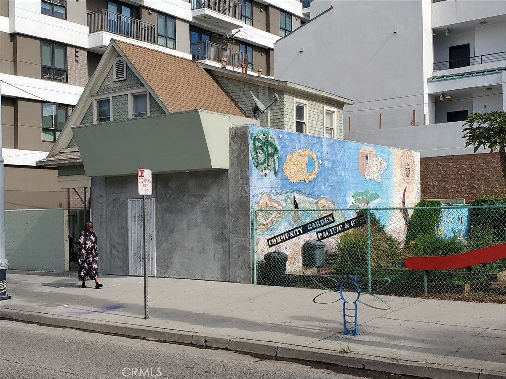 620 Pacific Avenue 3