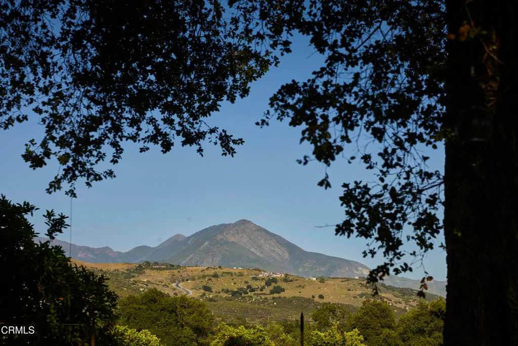 Santa Paula, California 93060, United States, 3 Bedrooms Bedrooms, ,3 BathroomsBathrooms,Residential,Active,153977