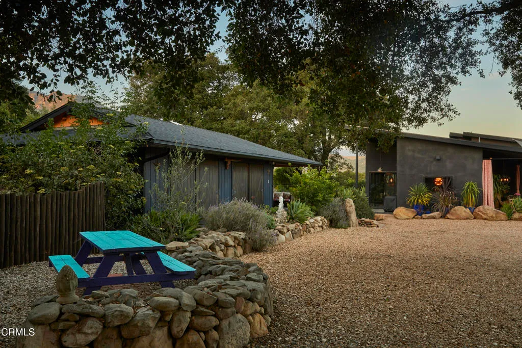 Santa Paula, California 93060, United States, 3 Bedrooms Bedrooms, ,3 BathroomsBathrooms,Residential,Active,153977