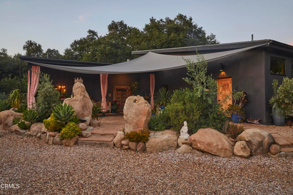 Santa Paula, California 93060, United States, 3 Bedrooms Bedrooms, ,3 BathroomsBathrooms,Residential,Active,153977