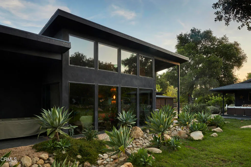 Santa Paula, California 93060, United States, 3 Bedrooms Bedrooms, ,3 BathroomsBathrooms,Residential,Active,153977